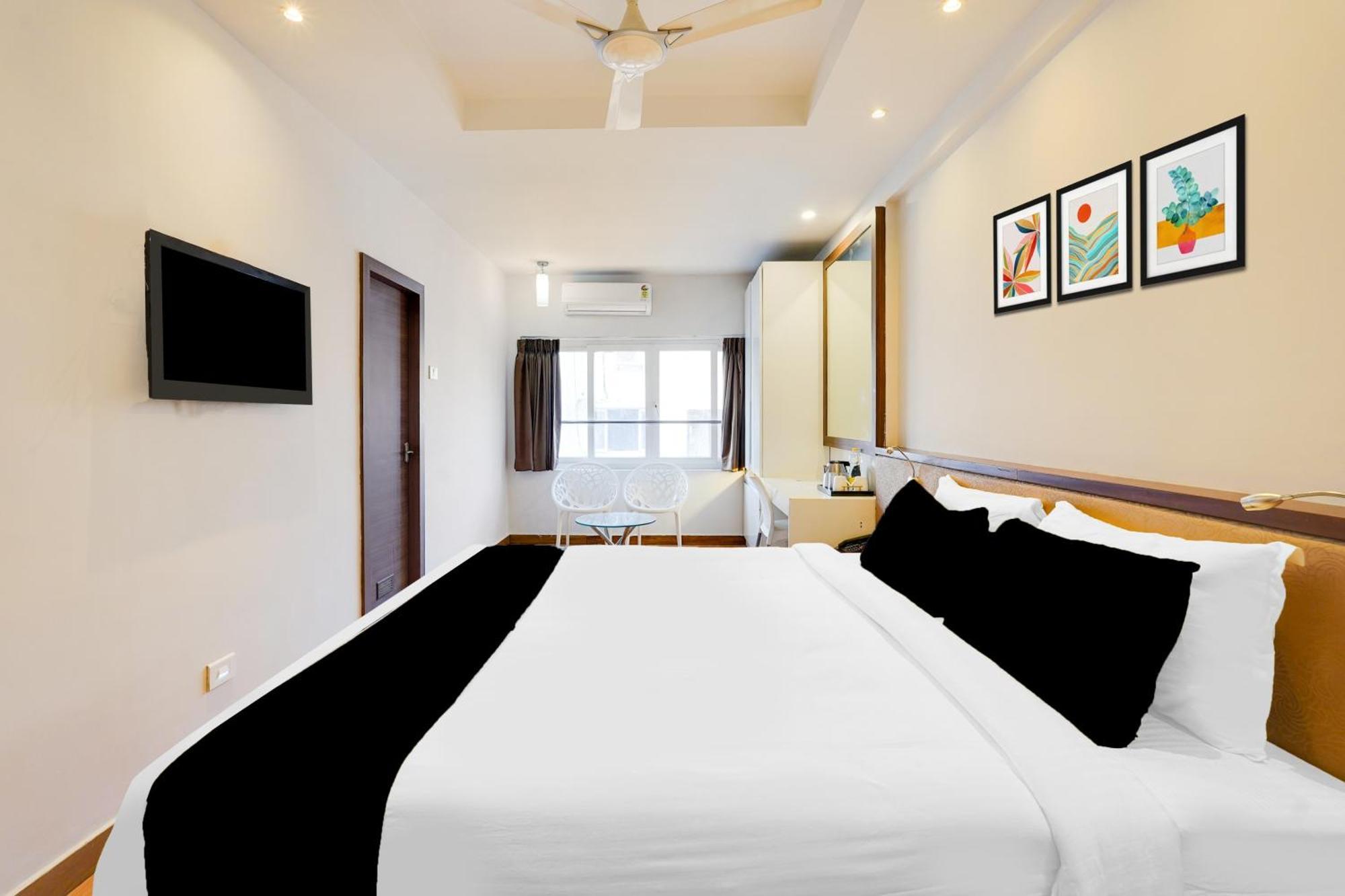 Super Townhouse Oak Kodambakkam Formerly Cine City Chennai Exterior foto